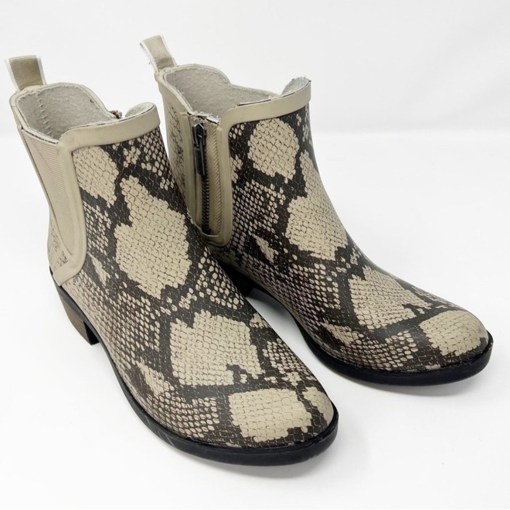 Lucky‎ Brand Basil H2O Snakeskin Rain Boots Sz 6